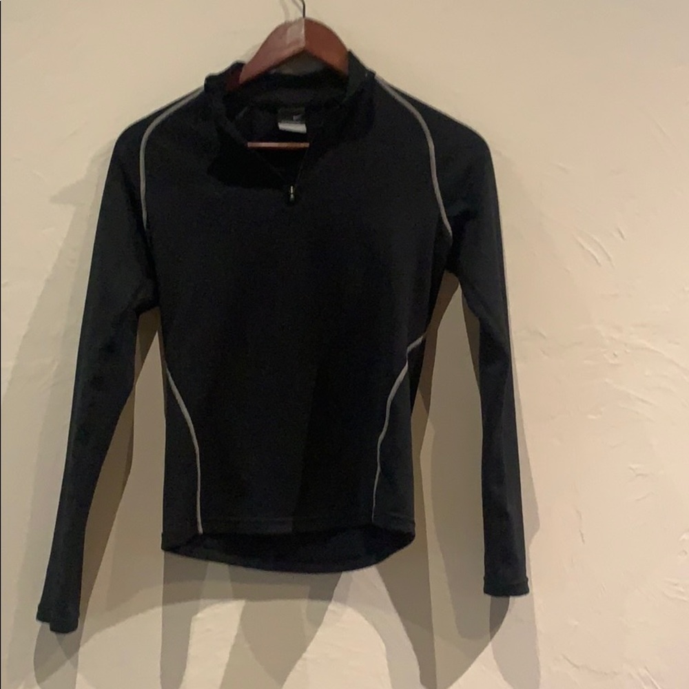 Nike Sphere Dry pullover